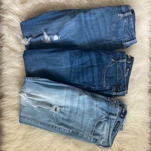 3 PAIRS OF HOLLISTER JEANS SIZE 13R